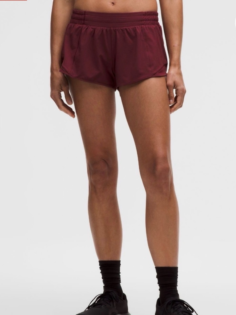Lululemon Hotty Hot Shorts 2.5” 2
